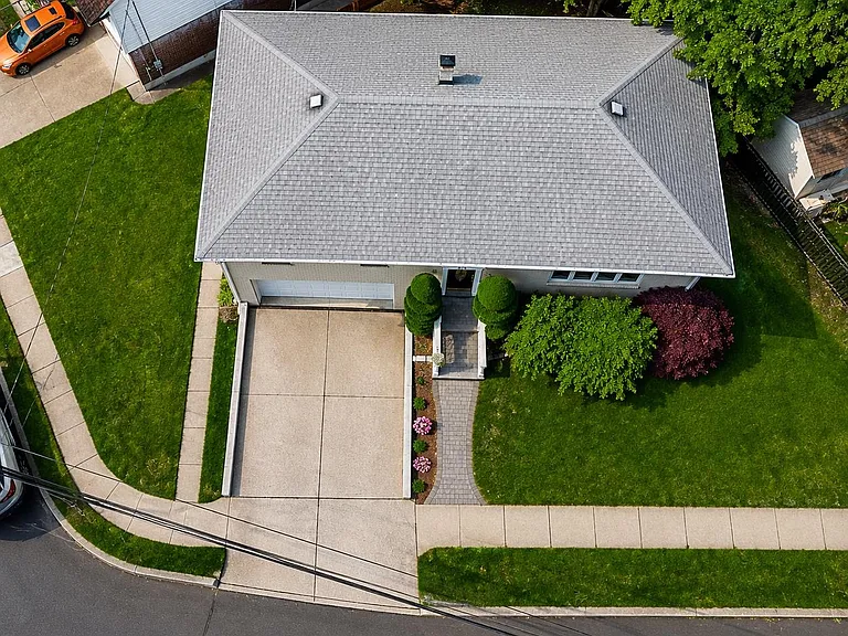 678 Chestnut Pl — Photo 11