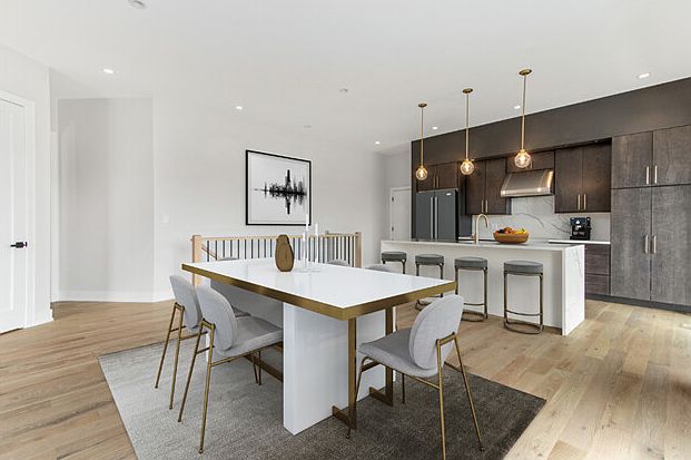1st image of 2034 N Avondale Ave APT 1E