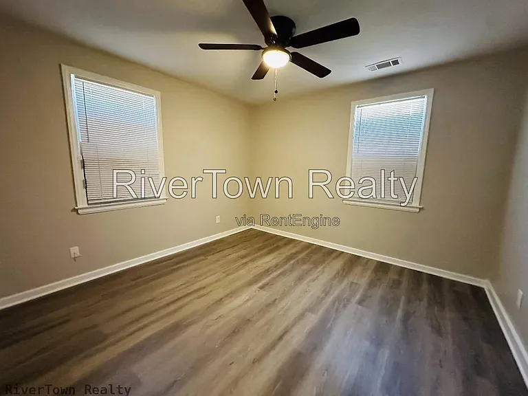 3627 N Lloyd Cir — Photo 12