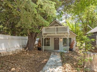 989 Cameron Dr, Big Bear Lake, CA 92315