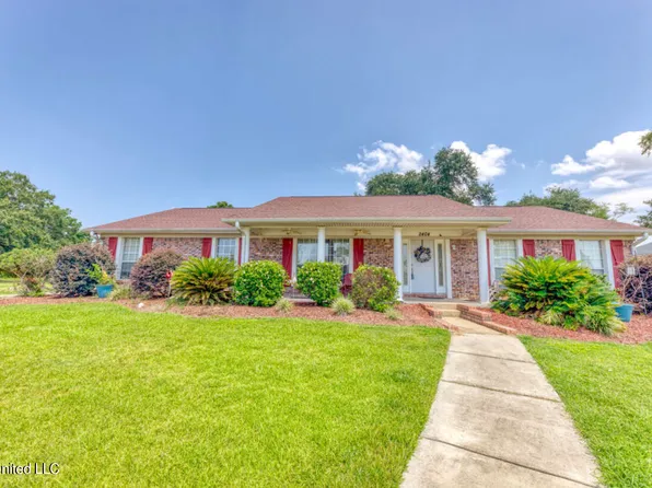 2404 Regency Dr, Biloxi, MS 39532