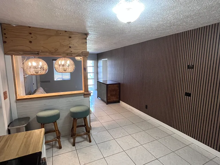 1907 Anne Ave #A — Photo 6