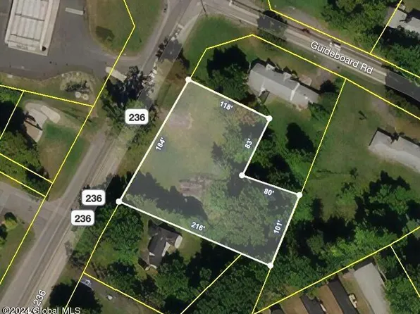 9 NY-236, Halfmoon, NY 12065