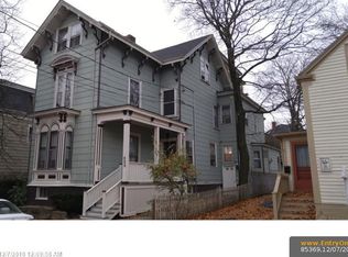 325 Spring St #4, Portland, ME 04102