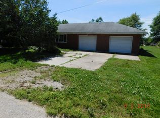 204 W Cedar St, Waverly, MO 64096