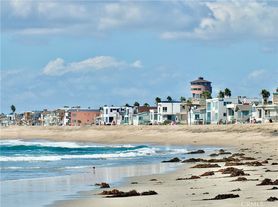 16765 S Pacific Ave, Sunset Beach, CA