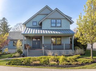 23 Blynman Cir, Manchester, MA 01944