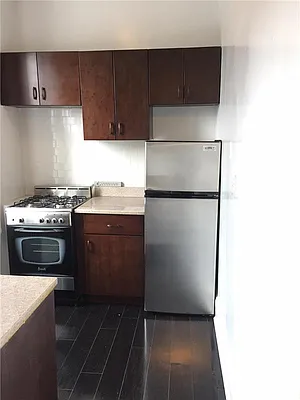 Rented by Platinum Properties | media 30