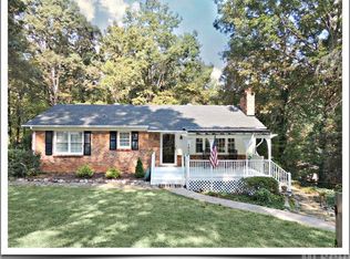 1058 16th Ave NW, Hickory, NC 28601