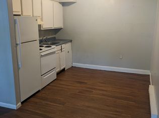 1660 S Braddock St #1, Winchester, VA 22601