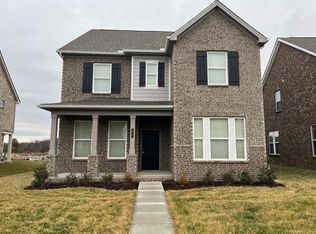911 Nance Ln, Lebanon, TN 37087