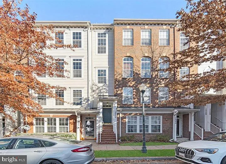 206 Heathwalk St #B — Photo 1