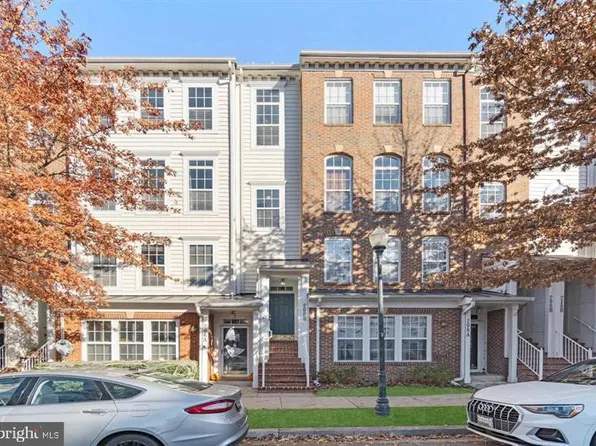 206 Heathwalk St #B, Gaithersburg, MD 20878