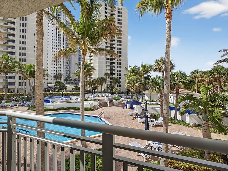 3000 N Ocean Dr #2F — Photo 26