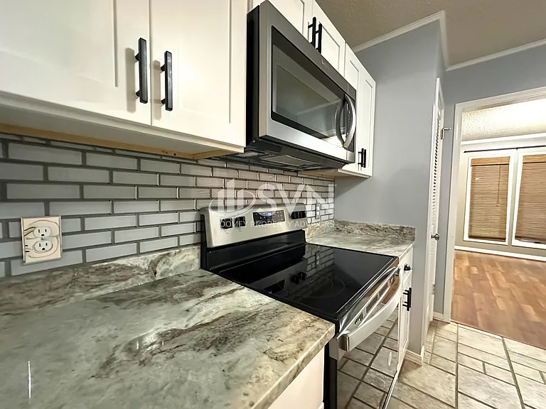 662 Ridgewood Dr — Photo 16