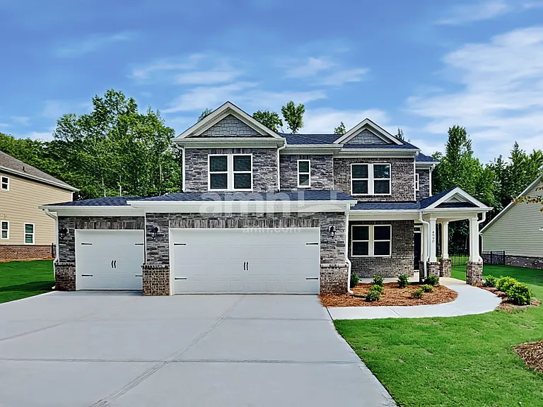 4990 Bill Cheek Rd — Photo 1