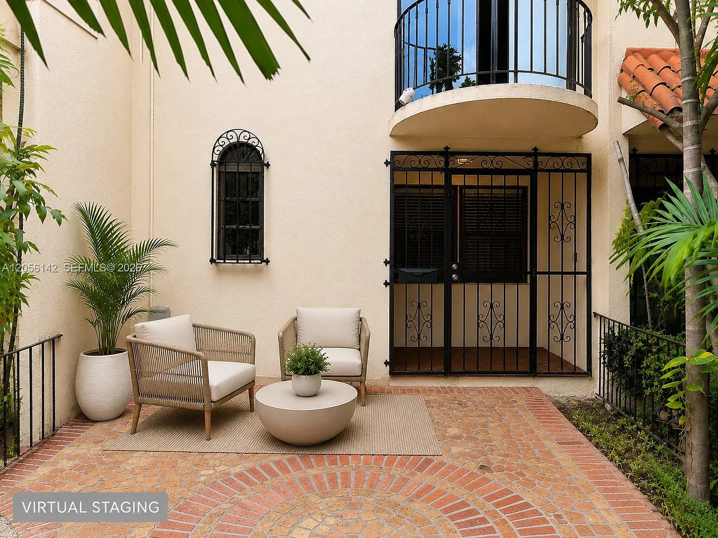 Harbour Club Villas Condo — Photo 3