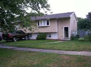 1549 Tompkins St, Gary, IN 46406