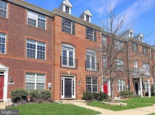 42770 Hay Rd, Ashburn, VA