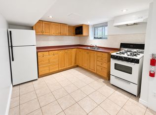 272 Stinson Cres #BASEMENT, Hamilton, ON L8N1T7