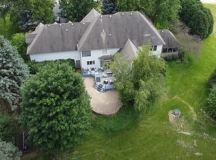 3695 Tamarack Cir, Prairie Grove, IL 60012