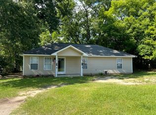 109 Rural Ave, Manning, SC 29102