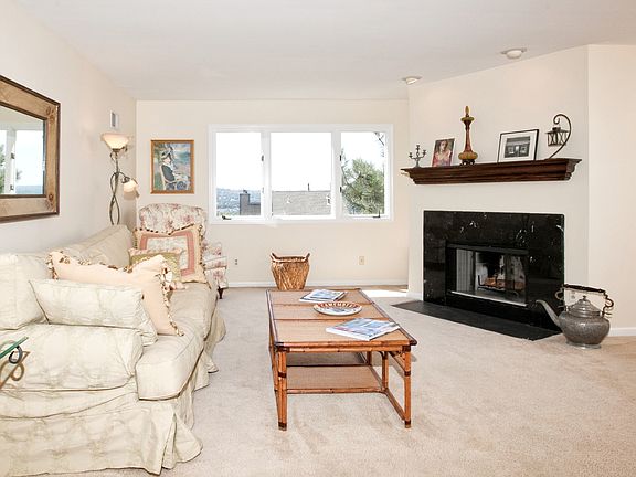 Over 26OO SQ. Feet! 