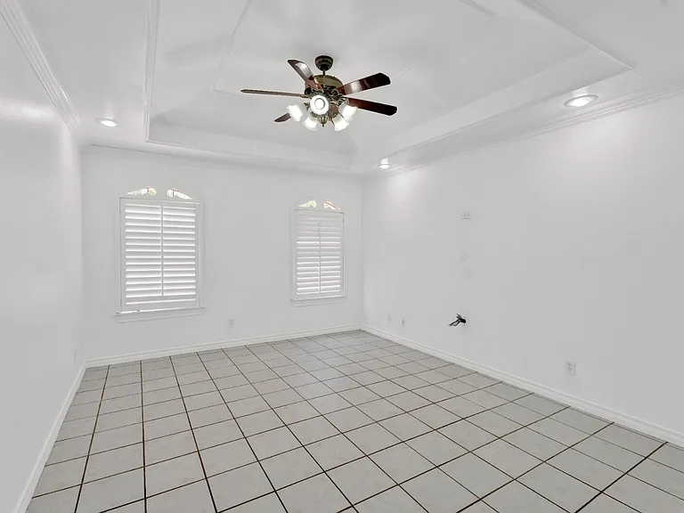 108 Lagos Ave — Photo 16