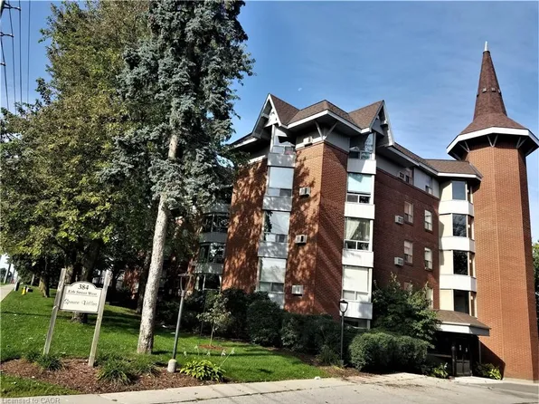 384 Erb St W #306, Waterloo, ON N2L 1W6