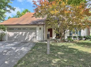 2012 O'Donnell Dr, Champaign, IL 61821