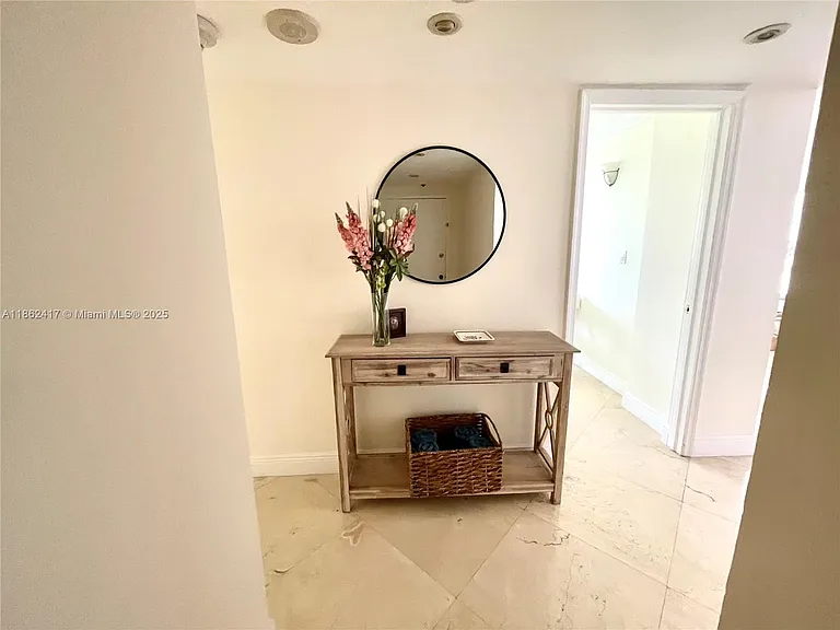 177 Ocean Lane Dr #209 — Photo 19