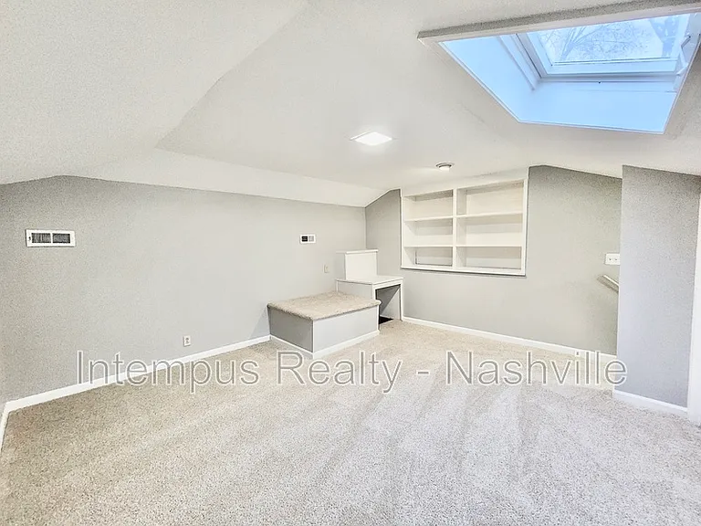 8124 Devens Dr — Photo 33