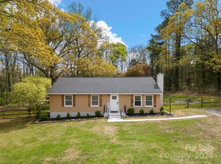 2407 Woodberry Ln, Catawba, SC 29704