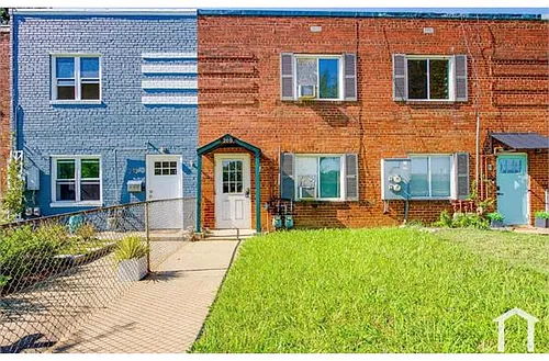 200 Oklahoma Ave NE #2 Photo 1