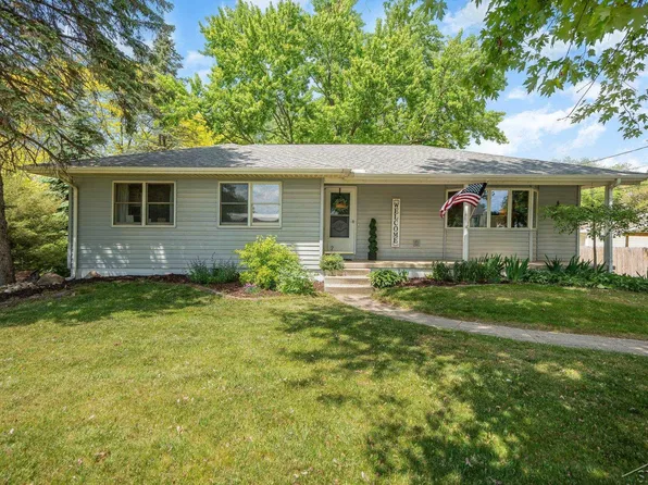423 Glidden Rd, Beaverton, MI 48612