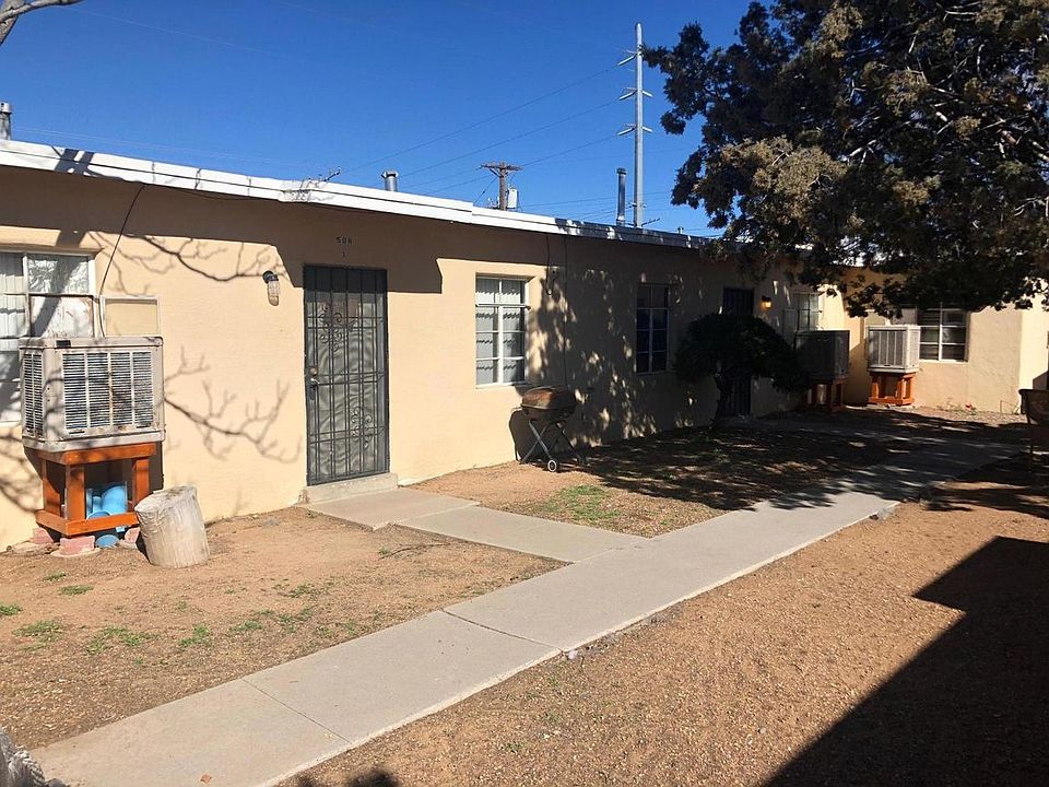 1st image of 508 Alvarado Dr SE