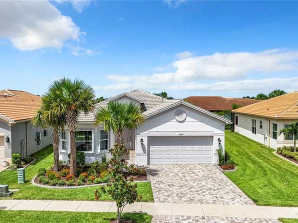 15503 Corona Del Mar Dr, Wimauma, FL 33598