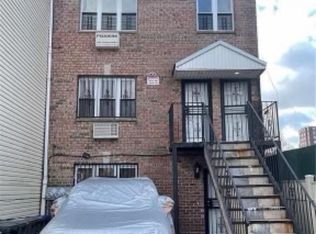 796 E 165th St, Bronx, NY 10456