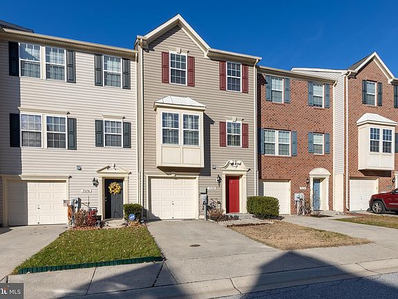 3rd image of 7172 Hummingbird Dr