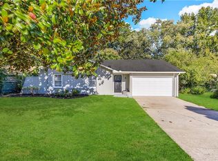 6595 Bellburn Rd, College park, GA 30349