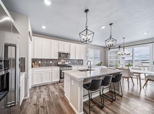18103 House Finch Ln, Parker, CO 80134