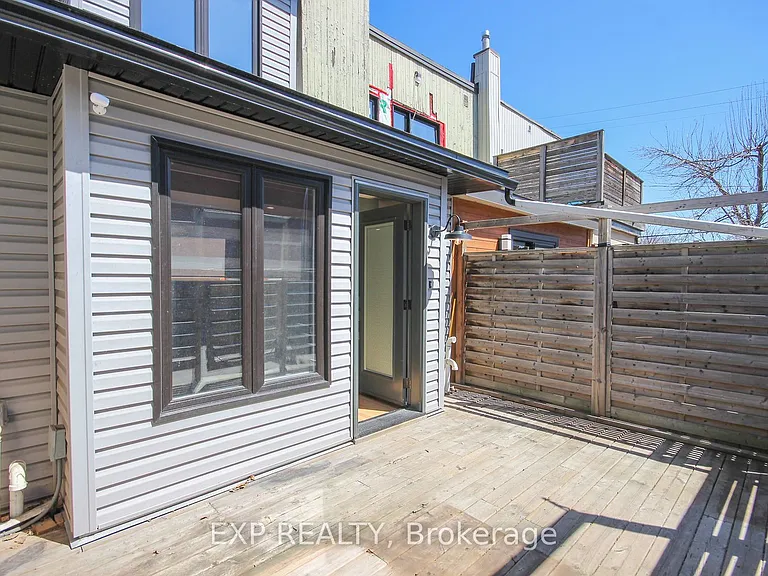 114 Sweetland Ave — Photo 28