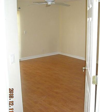 3rd image of 705 SE 13th St