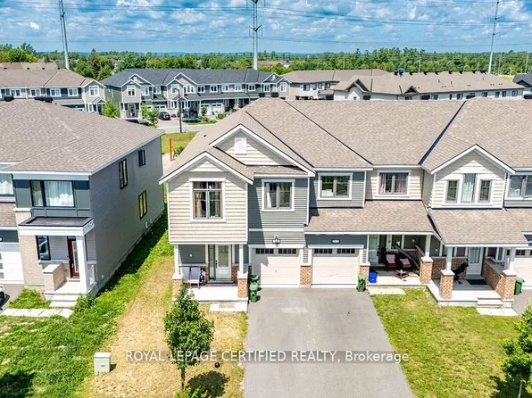 2177 Winsome Ter, Ottawa, ON K4A 5N1