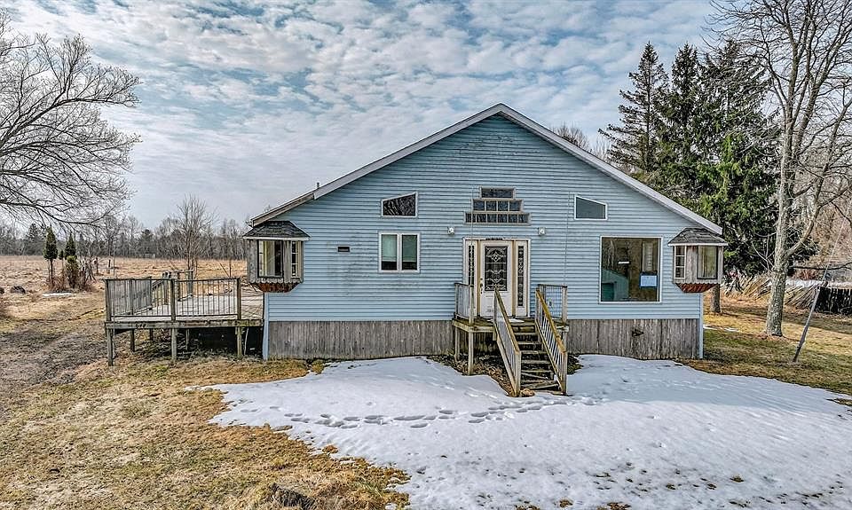 1st image of 644 East Main Street