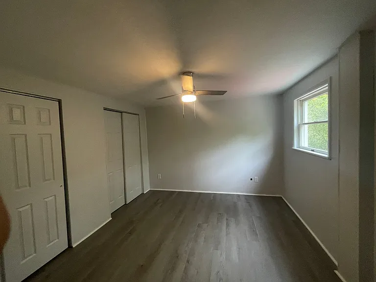 606 Millers Run Rd — Photo 7