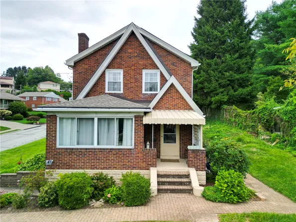 3701 W Run Rd, Homestead, PA 15120