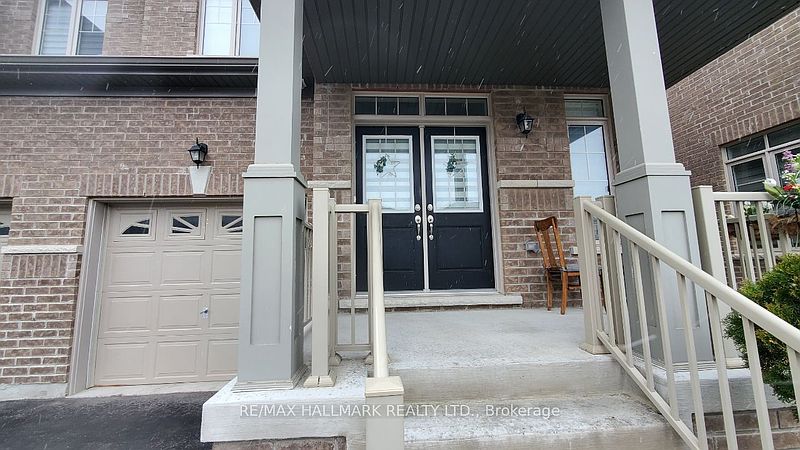Aurora House for rent - 3 Bedrooms — photo 2