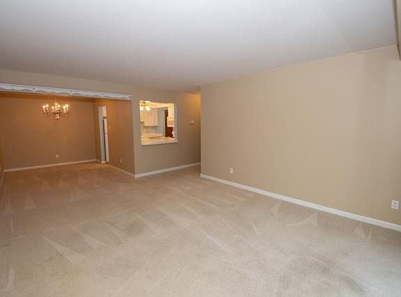 2nd image of 820 Lincolnway W APT 206