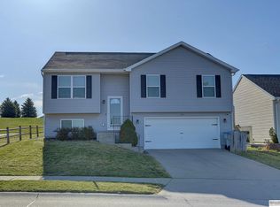 7231 N 90th St, Omaha, NE 68122